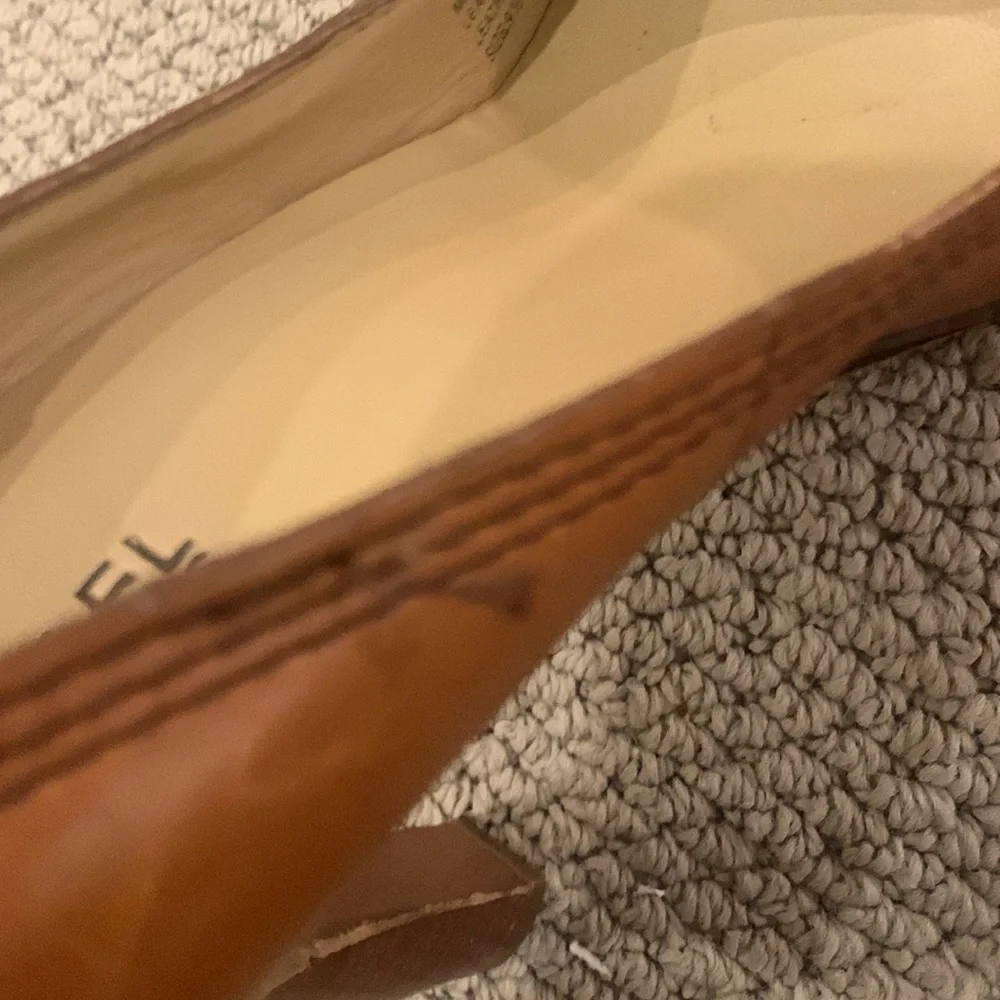 🌹Vintage Michael Micheal Kors • Brown Leather Platform Peep Toe Heels